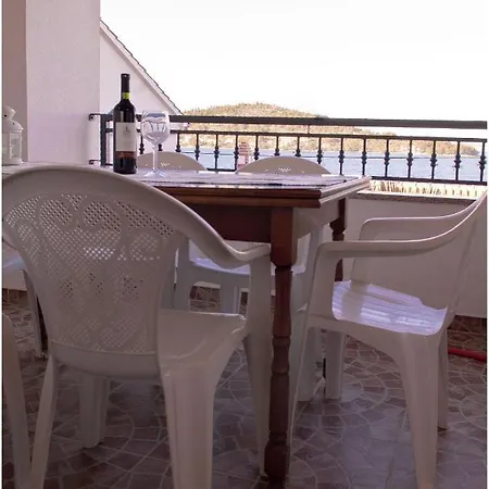Apartman By The Sea Kali, Ugljan - 11166
